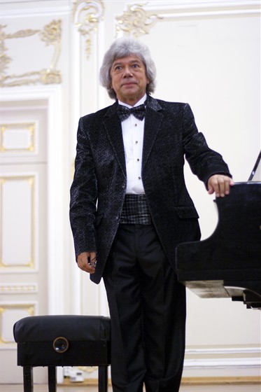 Фортепианный дуэт Duo Petrof (Мексика). Солисты Анатолий Затин, Влада Васильева