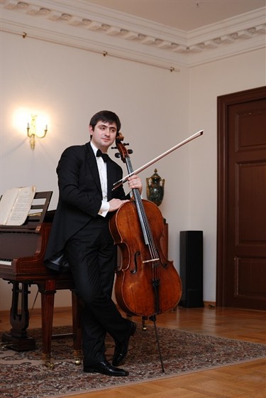 Дмитрий Янов-Яновский (виолончель), Ася Корепанова (фортепиано)
