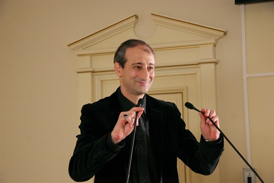 Карен Бадалов