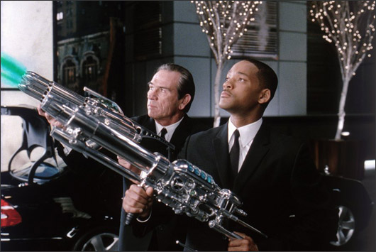 Люди в черном-2 (Men in Black II)